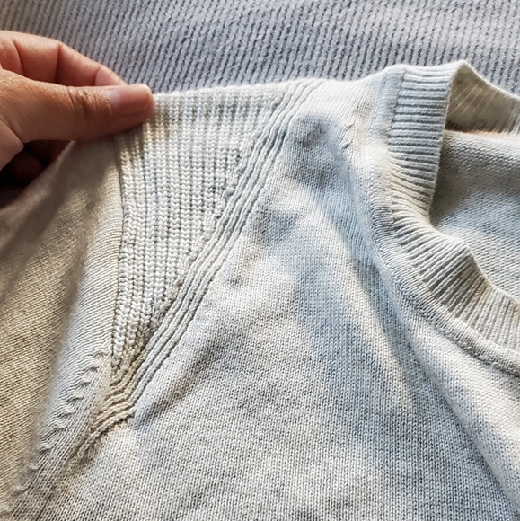 Cardigan NWT - Picture 3 of 3